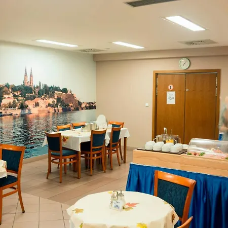 Hotel Inos Praga