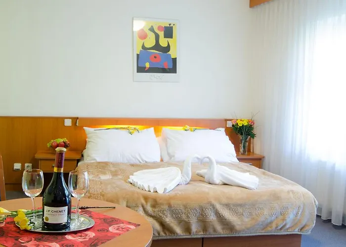 Inos 3* Praag